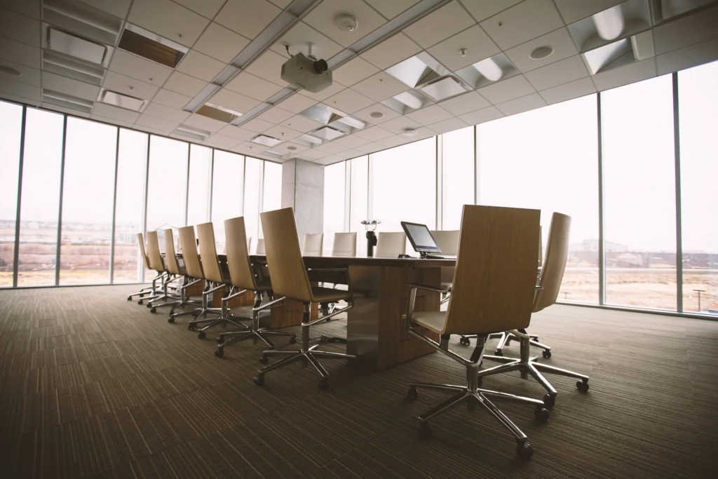conference-room-768441_1920-1024x683