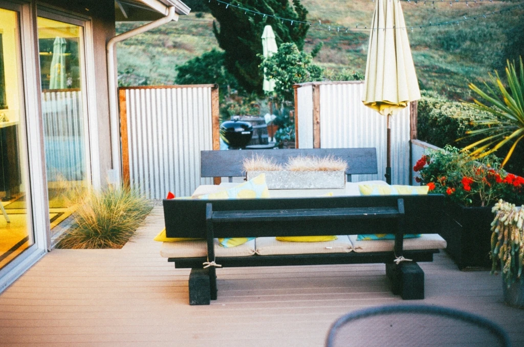 terrace-2715-1024x679