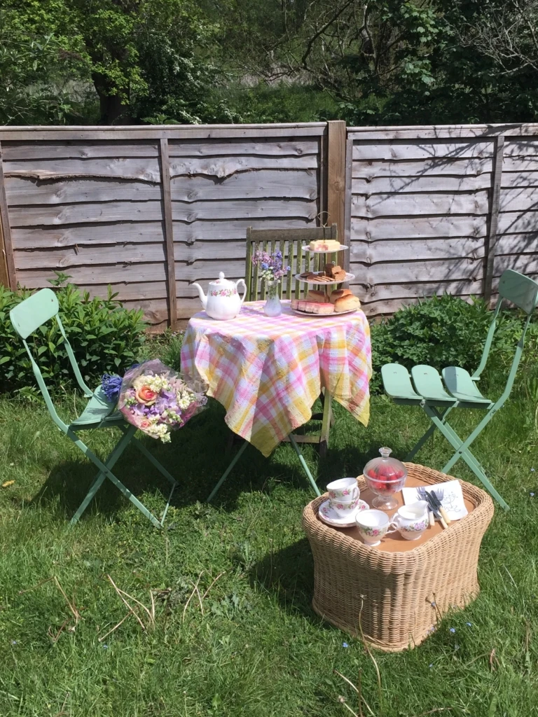 afternoon-backyard-basket-698897-768x1024