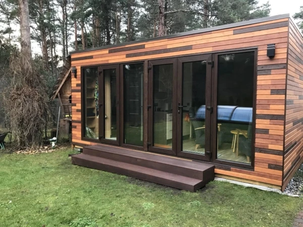 916a65a9-997d-483c-97d9-98ff53443ff2-600x450