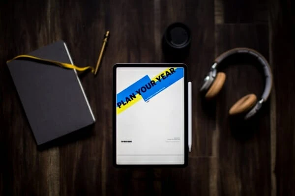 isaac-smith-_wbNzlrrRK4-unsplash-600x399