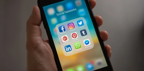 apple-applications-apps-607812-1-e1551865315367-600x296