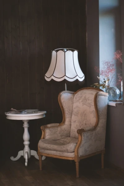 apartment-armchair-chair-1148955-1-400x600