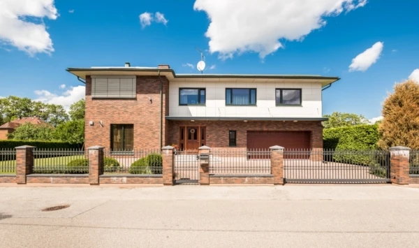 7125f09a-f7d4-4aa2-83e2-084666f7cf38-600x355