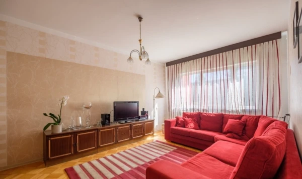 859a846a-2ebc-4cf9-9477-baa14d255494-600x357