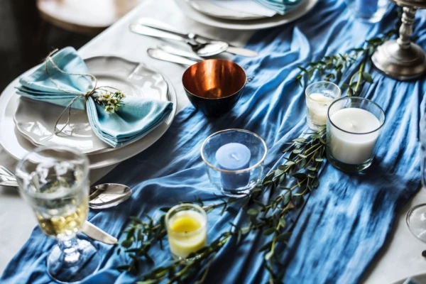 arrangement-candles-close-up-1249206-600x400