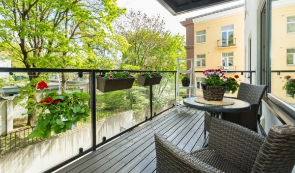 nr-2-e1528110943874-600x352