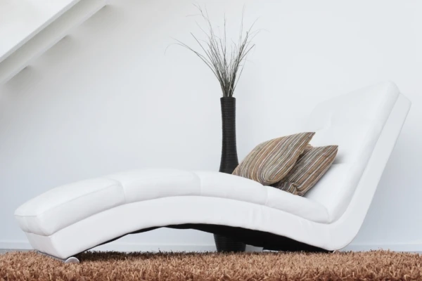 architecture-carpet-chair-276534-600x400