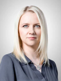 1000x1333-Henel_Aava