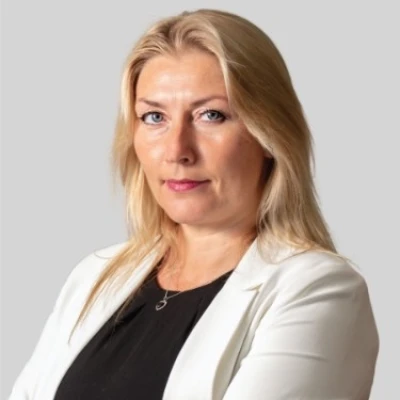 Kristel Saat