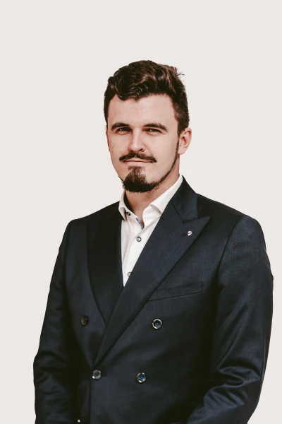 Aksel Kams